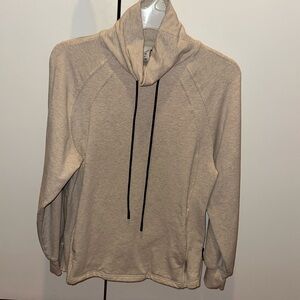 Varley Atlas pullover XS